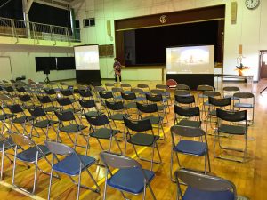 「さるだ学習館」オープニングイベント、ミニオンズ上映会2